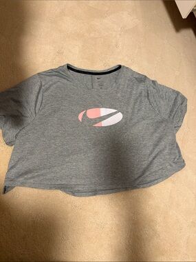 Limited Edition Nike Heather Gray Dri Fit Crop Tee with Pink & White Logo 2X
